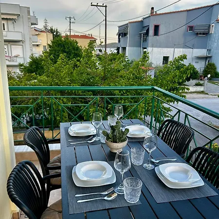 Apartment Yourperamos *