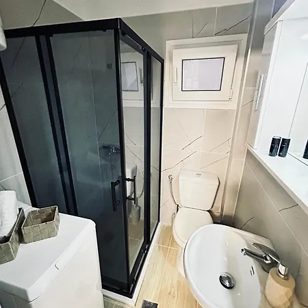 Apartment Yourperamos *
